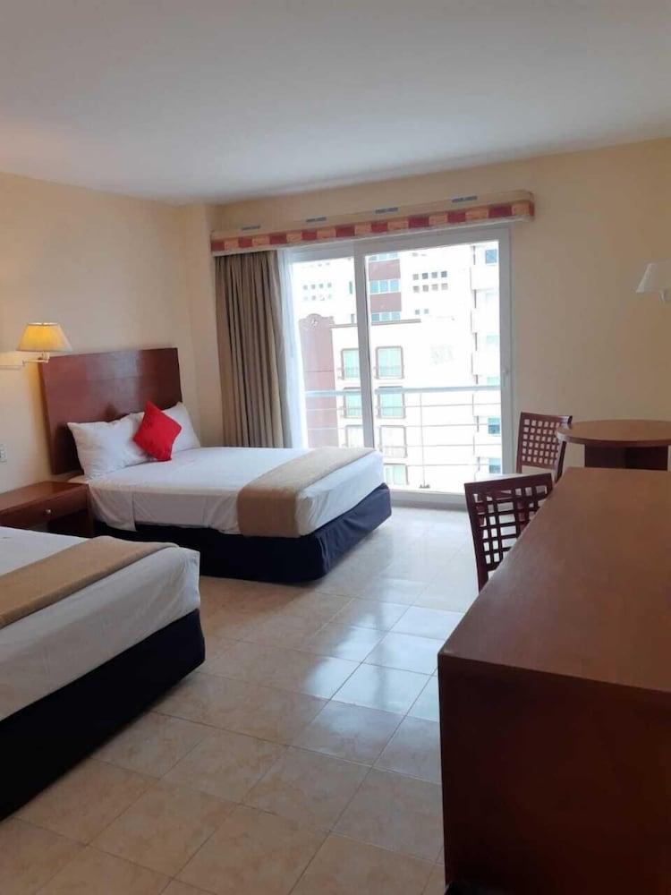 Hotel F Star Βερακρούζ Εξωτερικό φωτογραφία